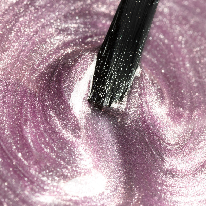 Gelový lak Cat Eye Satin Ruby 7,2 ml Gelový lak Cat Eye Satin Ruby 7,2 ml