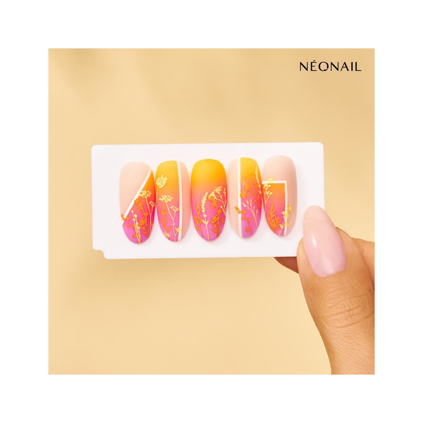 Gelový lak Feel Divine 7,2 ml Gelový lak Feel Divine 7,2 ml