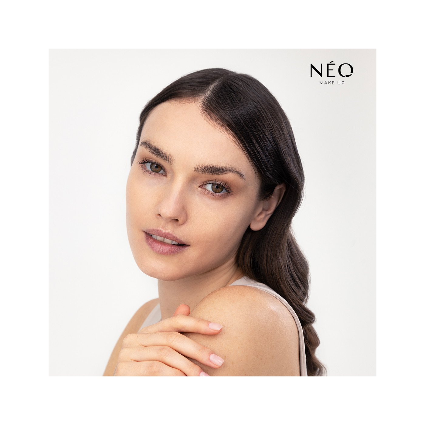 Balzám Intense Serum Blurring Beauty 01 Natural - Vaše tajemství krásné pleti Balzám Intense Serum Blurring Beauty 01 Natural - Vaše tajemství krásné pleti