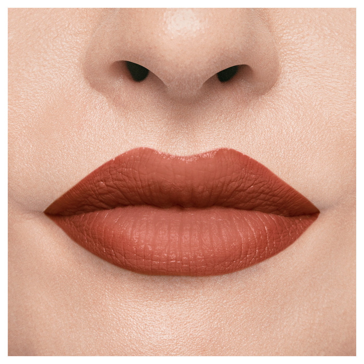 11 Matná pomáda na rty tekutá Matte Effect Lipstick Camelia