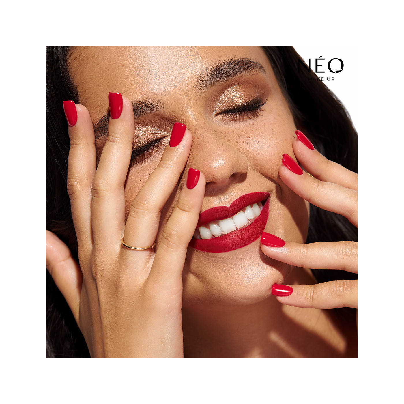 Rtěnka Intense Serum Long Lasting Liquid Lipstick 07