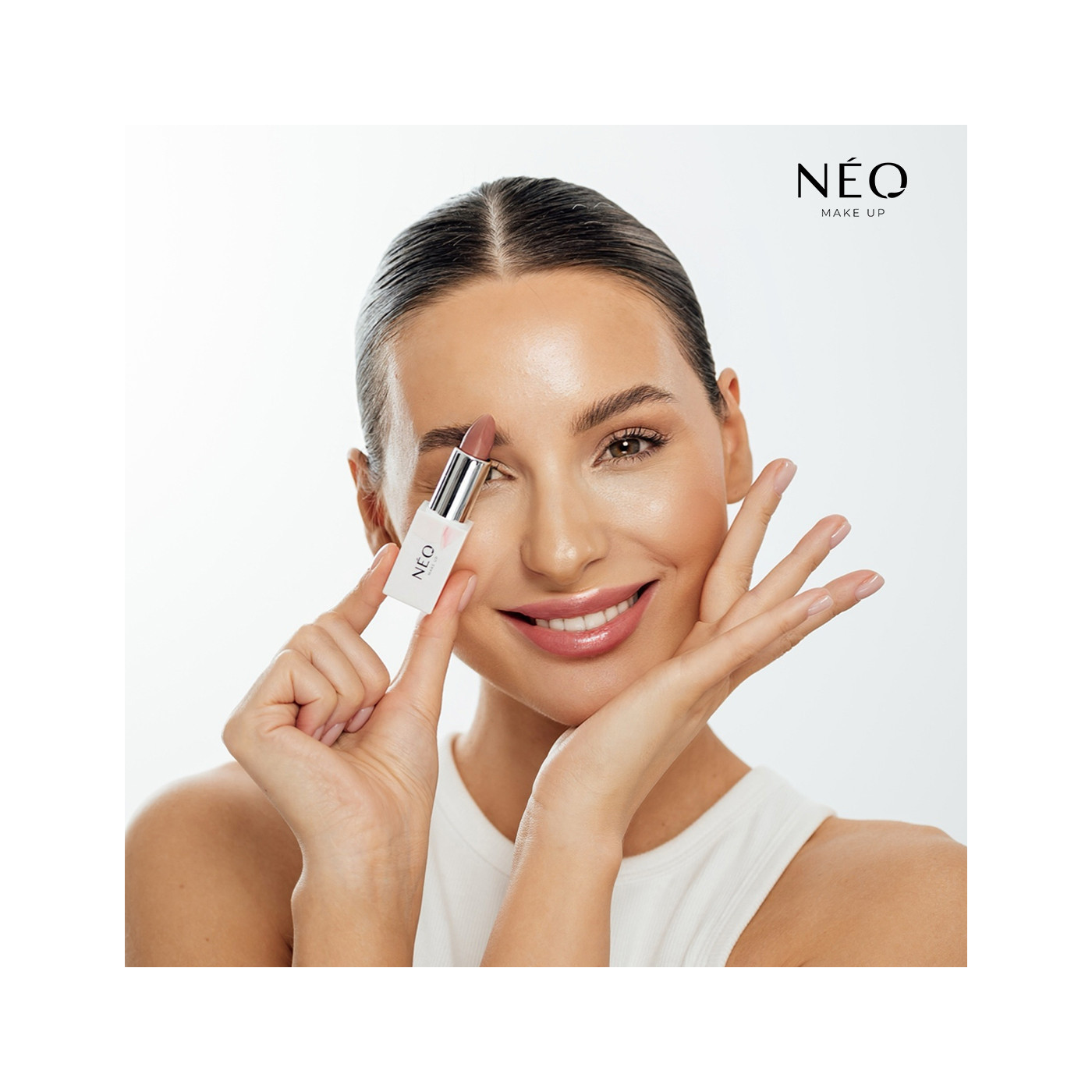 Intenzivní hydratační rtěnkové sérum 06 Cocoa Silk – přirozený glow up rtů