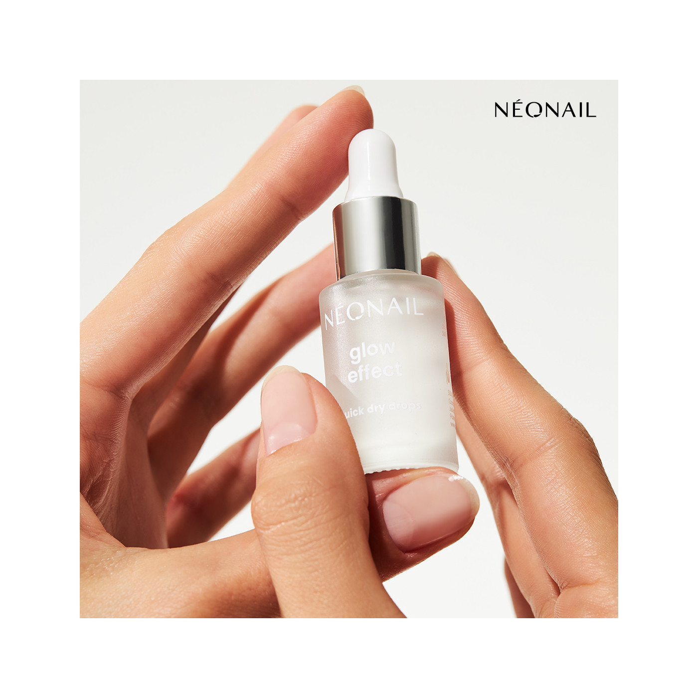 Přípravek Glow Effect Quick Dry Drops|NEONAIL Treatment|10532|5904553654176|