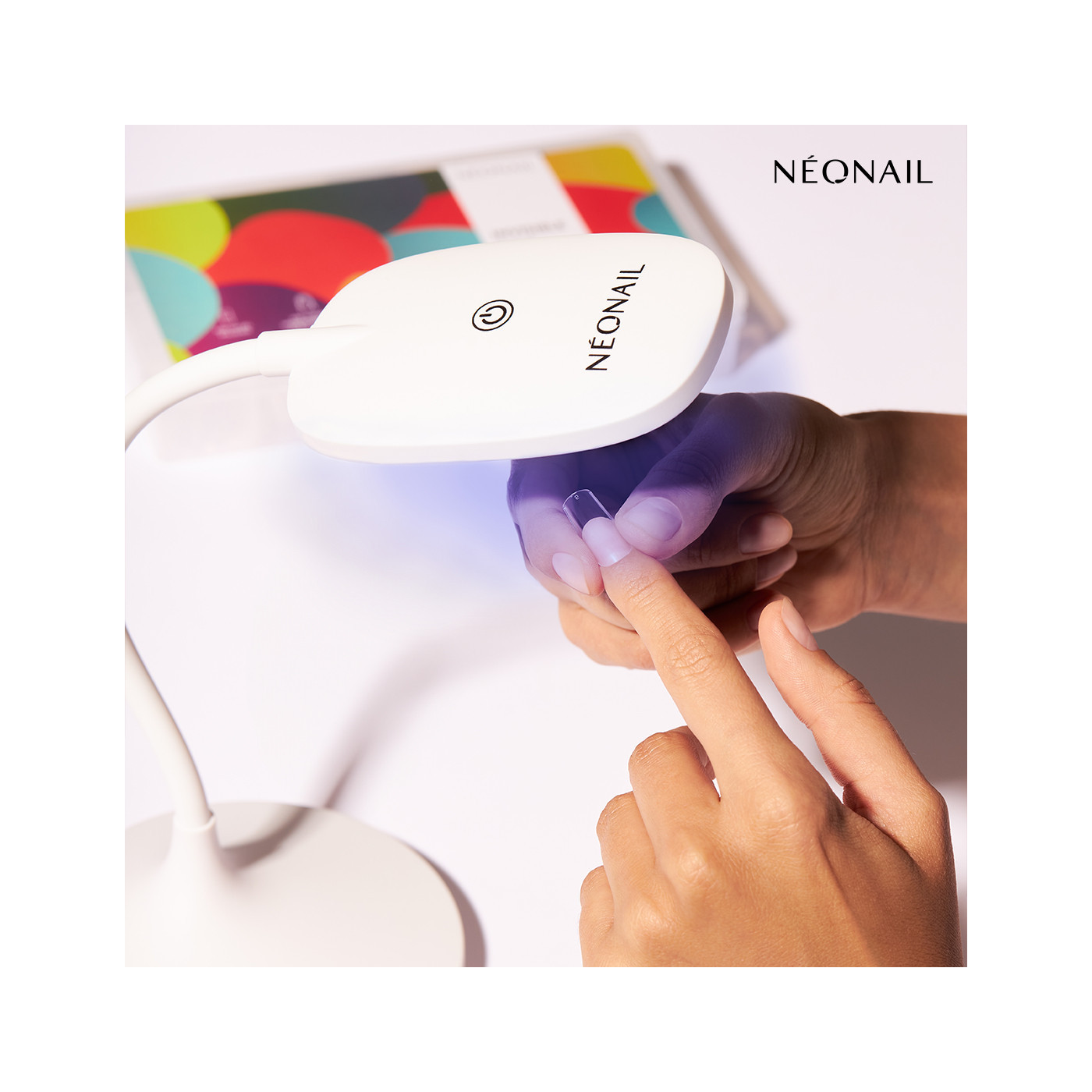 Lampa na vytvrzení nehtových špiček Flexi Tips LED Lamp – jistota efektu WOW|10996