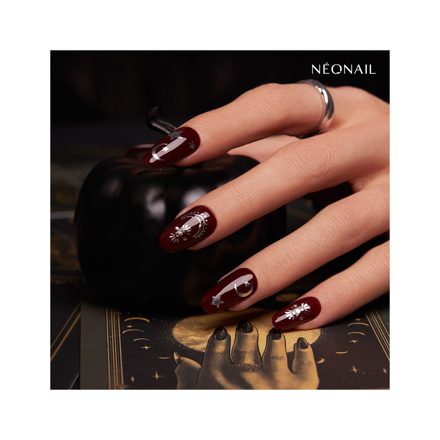 Stříbrné samolepky na nehty 05: Astro Silver – astro nehty Stříbrné samolepky na nehty 05: Astro Silver – astro nehty