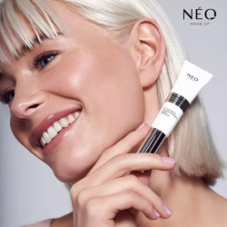 Řasenka Intense Serum Oil Mascara Řasenka Intense Serum Oil Mascara