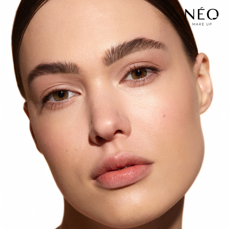 Microbladingové pero na obočí: Dark Brown Microbladingové pero na obočí: Dark Brown