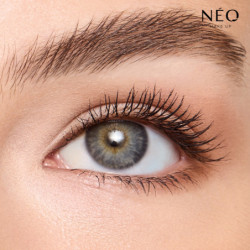 Řasenka Intense Serum HEV Protect Mascara – zvýrazněte oči a chraňte je před modrým světlem