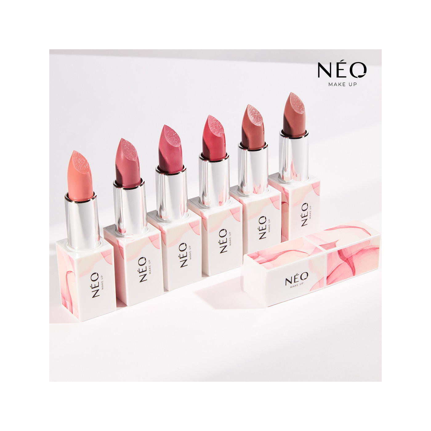 Intenzivní hydratační rtěnkové sérum 02 Peony Touch Intenzivní hydratační rtěnkové sérum 02 Peony Touch