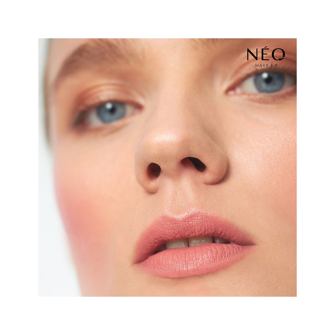 02 M&aacute;slo na &uacute;sta a tv&aacute;ře LIP&CHEEK BALM PEACH