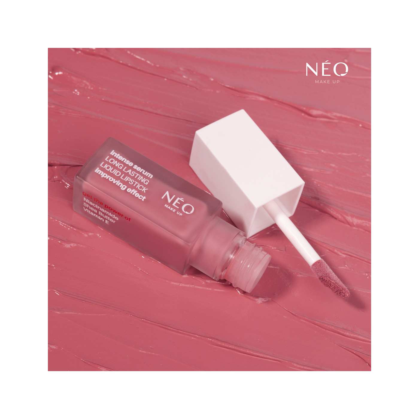 Rtěnka Intense Serum Long Lasting Liquid Lipstick 03 - maxim&aacute;ln&iacute; d&aacute;vka barvy