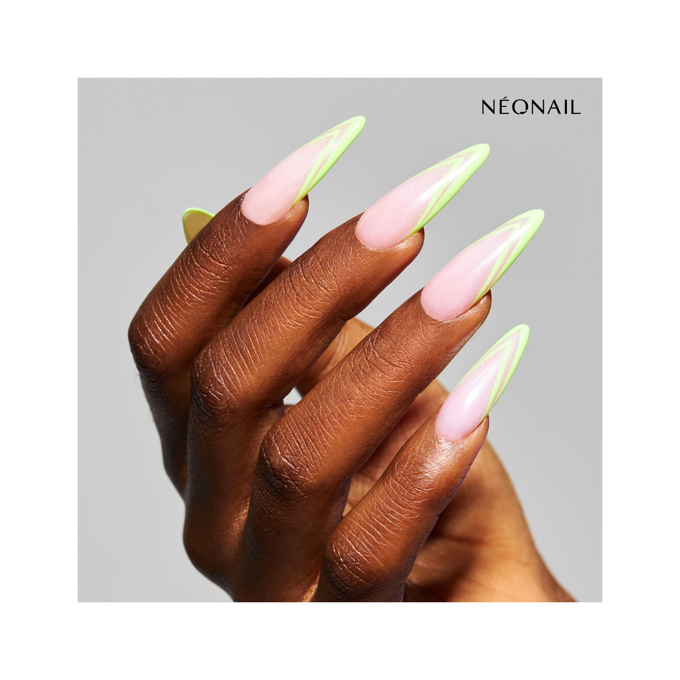 Elastick&eacute; nehtov&eacute; &scaron;pičky na prodloužen&iacute; nehtů Invisible Flexi Tips Clear Stiletto &ndash; revoluce ve světě tipů|10814