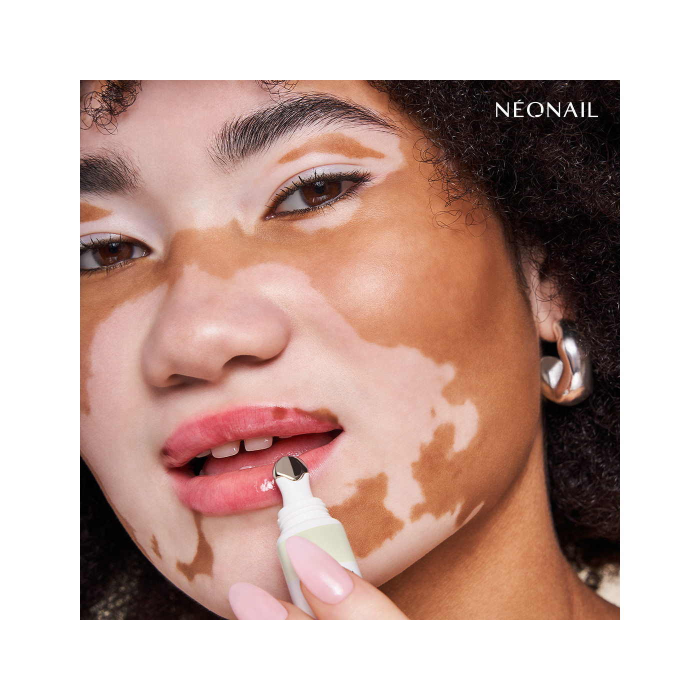 Peptidov&yacute; balz&aacute;m na rty Perfect Glazed - zdrav&eacute;, opticky zvět&scaron;en&eacute; rty