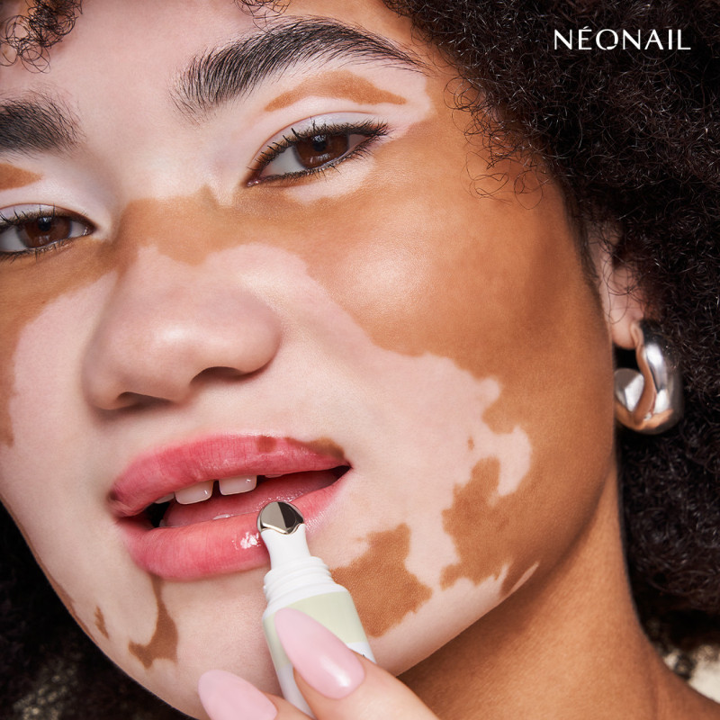 Peptidov&yacute; balz&aacute;m na rty Perfect Glazed - zdrav&eacute;, opticky zvět&scaron;en&eacute; rty