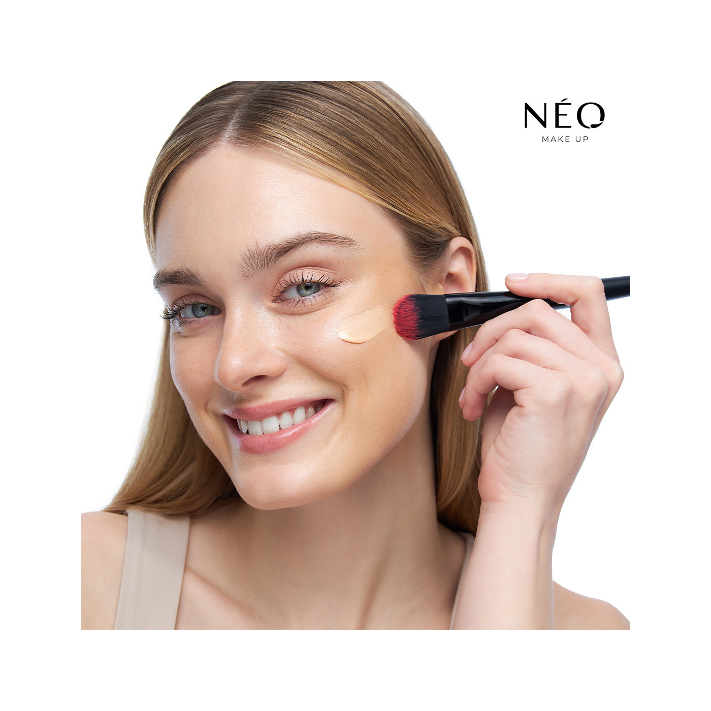 Intenzivn&iacute; hydratačn&iacute; podkladov&eacute; s&eacute;rum: 00 Alabaster &ndash; dokonal&aacute; hydratace a sjednocen&yacute; t&oacute;n pleti