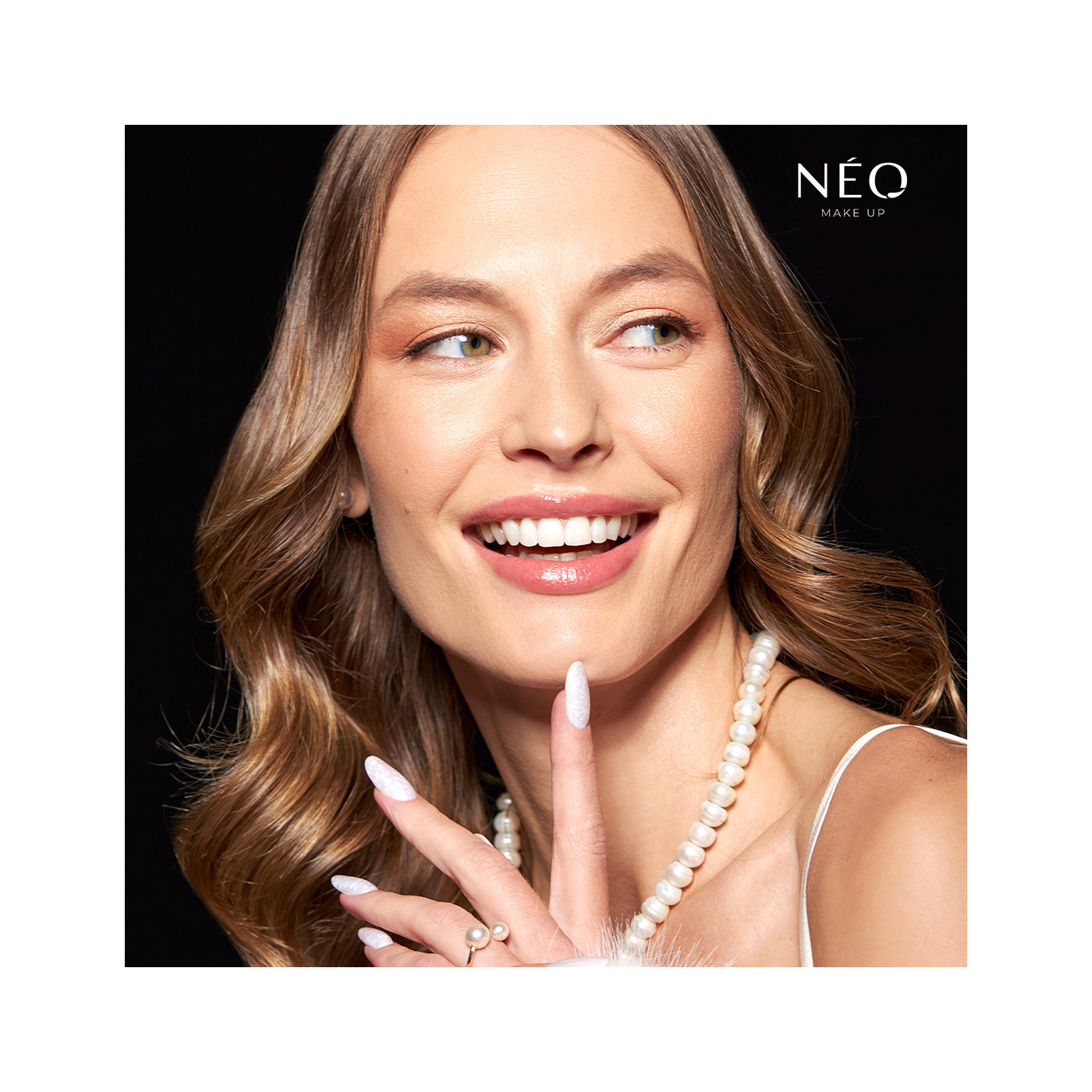 Intense Serum Highlighter Palette: Shine Is Mine