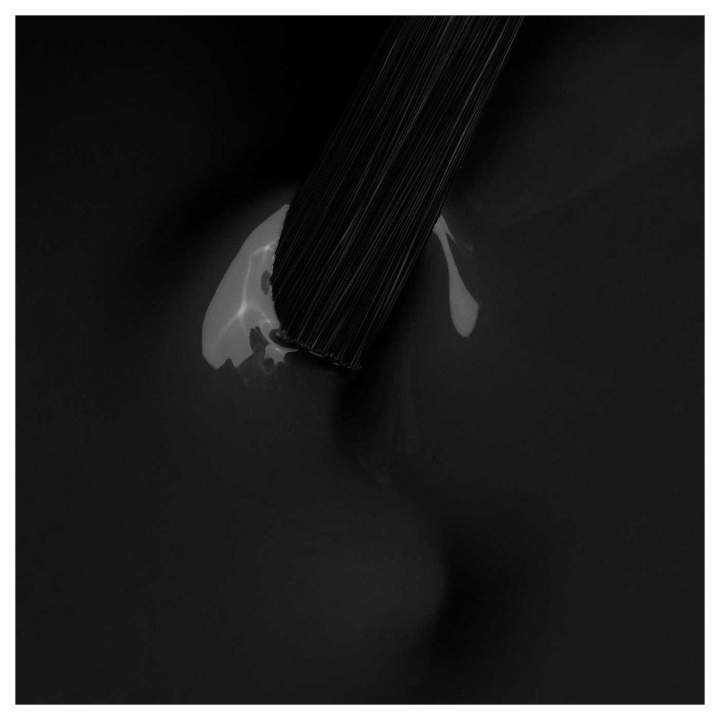 Gelov&yacute; lak Pure Black 7,2 ml