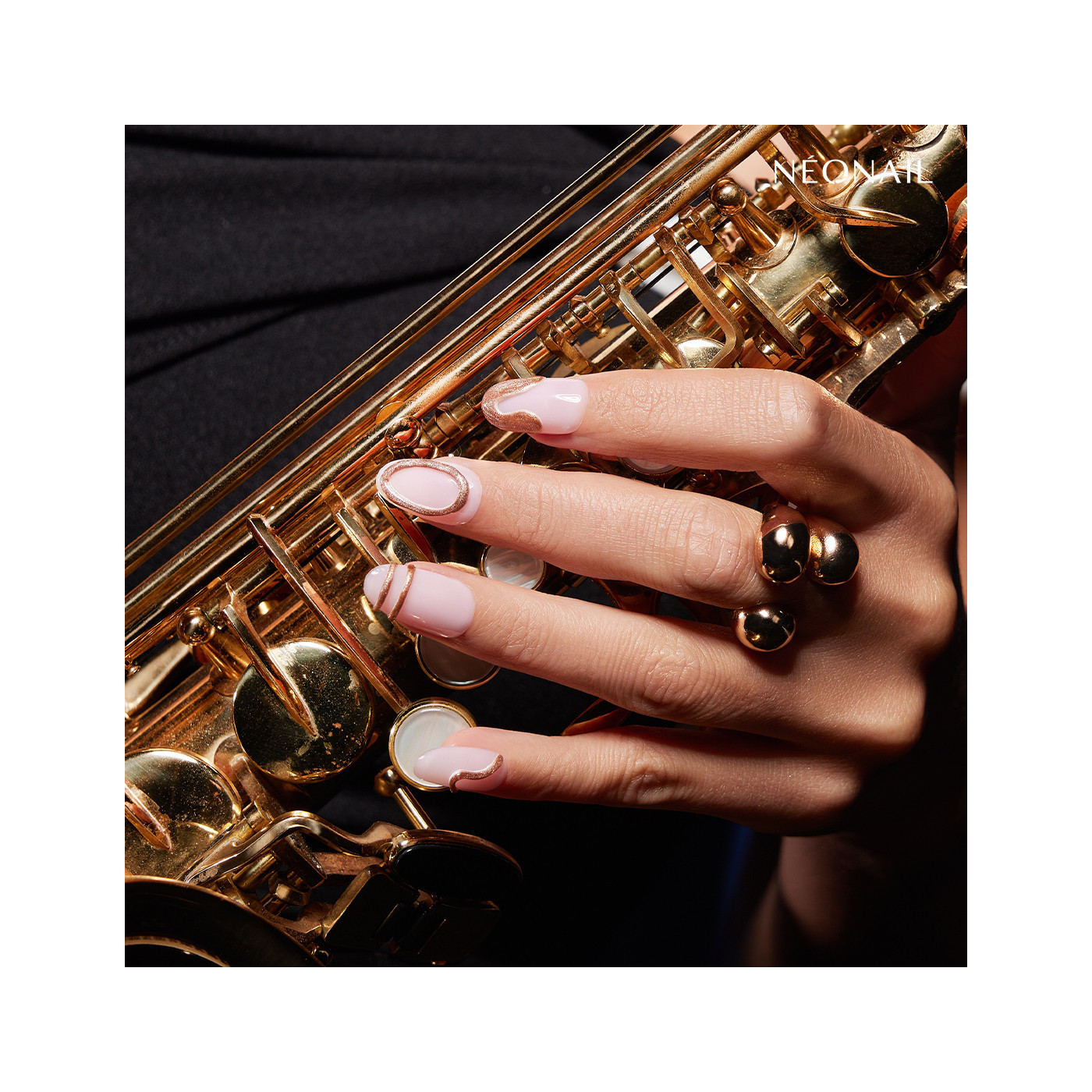 3D gel na nehty v tubě