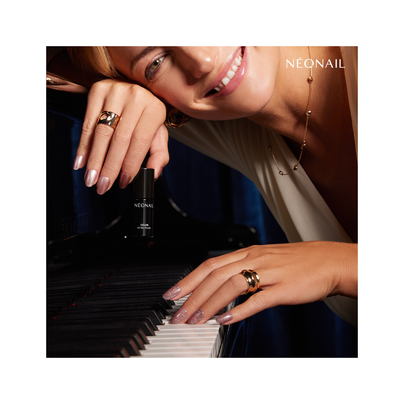 Gelový lak Blushing Frost 7,2 ml Gelový lak Blushing Frost 7,2 ml