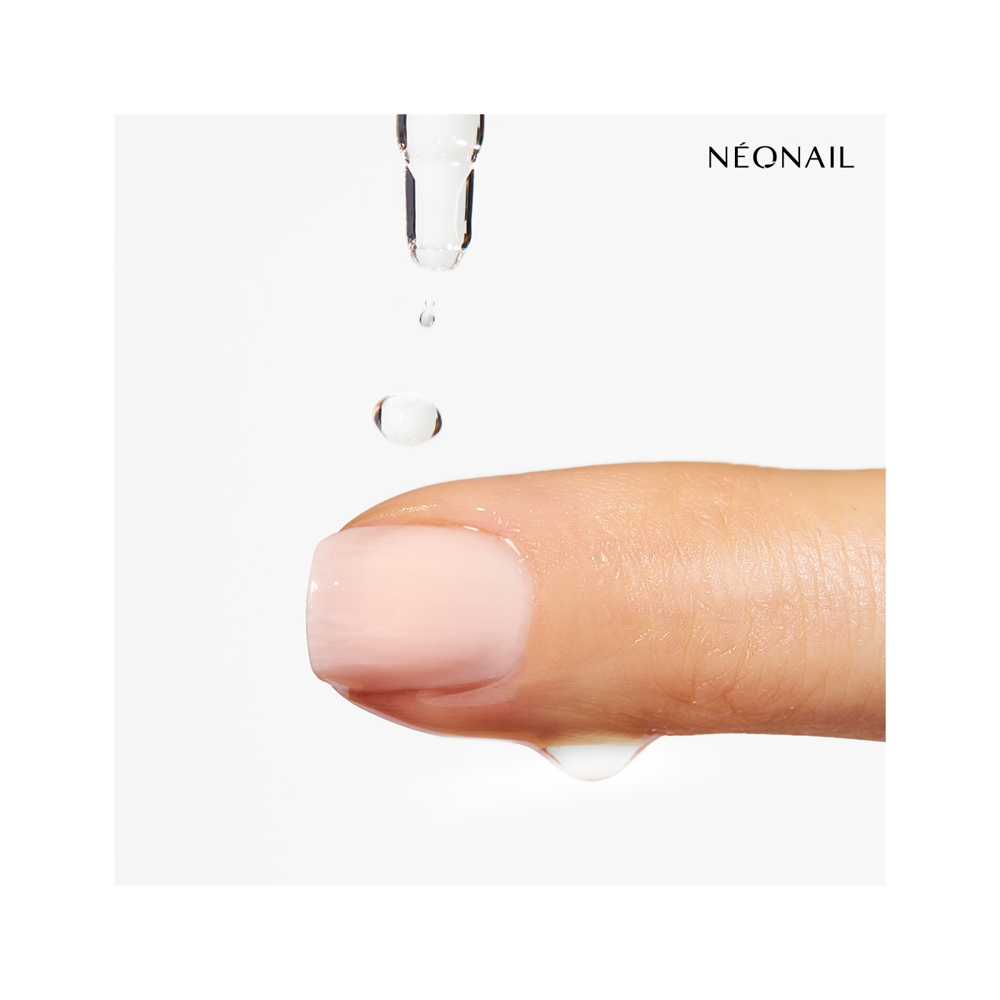 Přípravek Glow Effect Quick Dry Drops Přípravek Glow Effect Quick Dry Drops