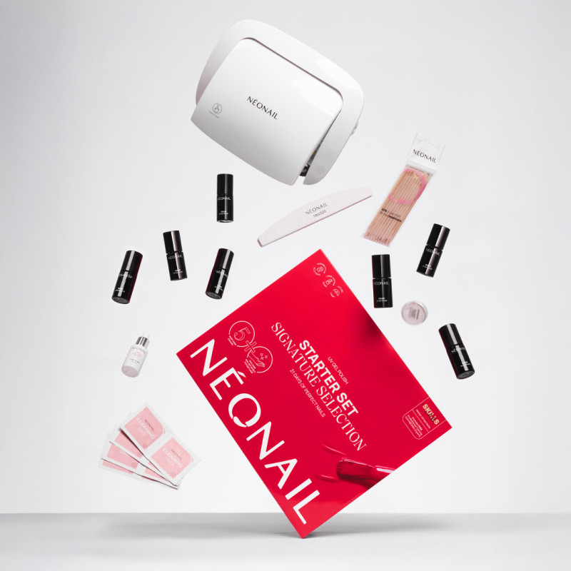 Startovac&iacute; sada Signature Selection &ndash; manik&uacute;ra jako ze salonu