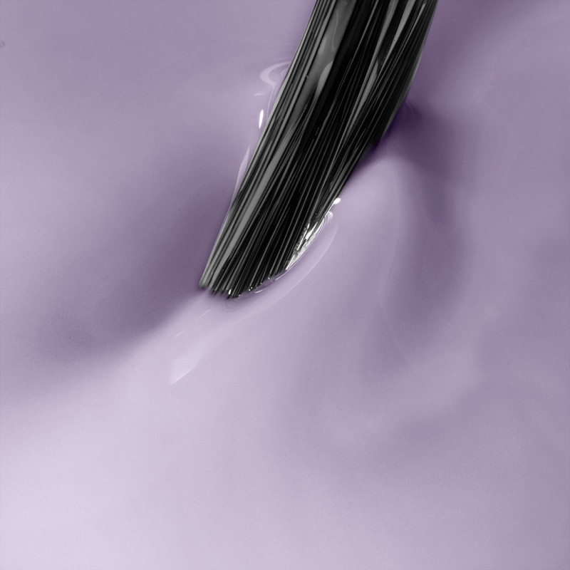 Lilac Awakening &ndash; lila UV gel lak pro jemnou pastelovou manik&uacute;ru