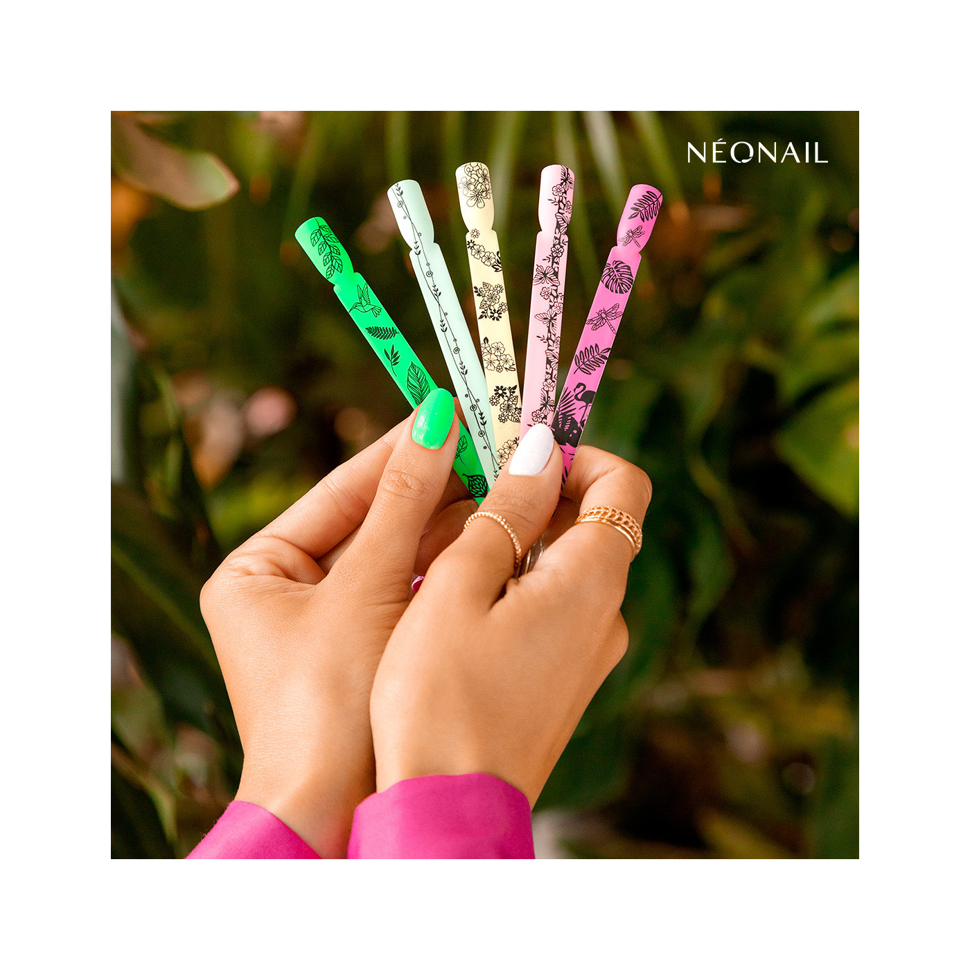 Raz&iacute;tkovac&iacute; destička  Stamping plate 19