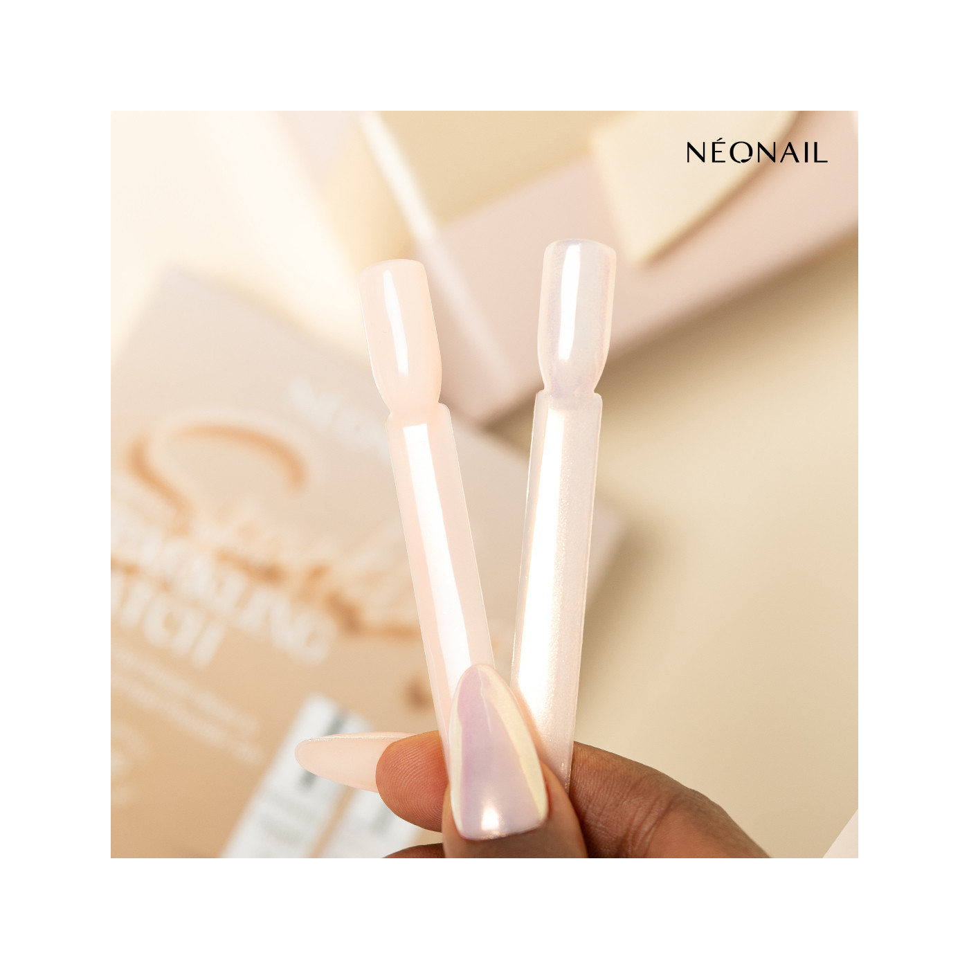 Sada Sparkling Match 7,2 ml UV Gel Polish Base & 6,5 ml Liquid Nail Powder