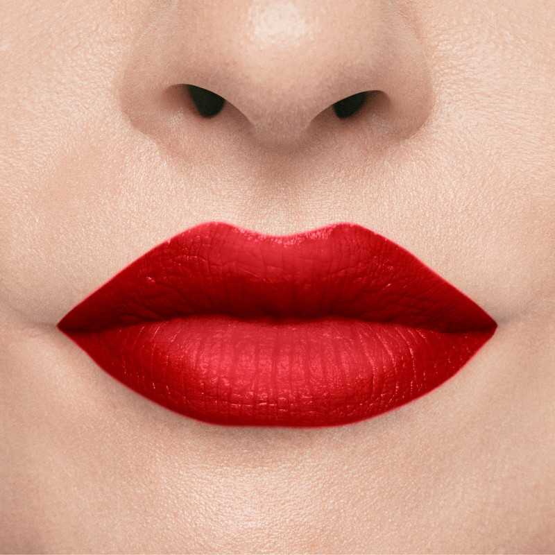 28 Zvět&scaron;uj&iacute;c&iacute; pom&aacute;da na rty Shape Up Effect Lipstick Flirt