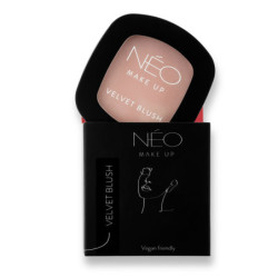 Sametov&aacute; tv&aacute;řenka Velvet Blush 02