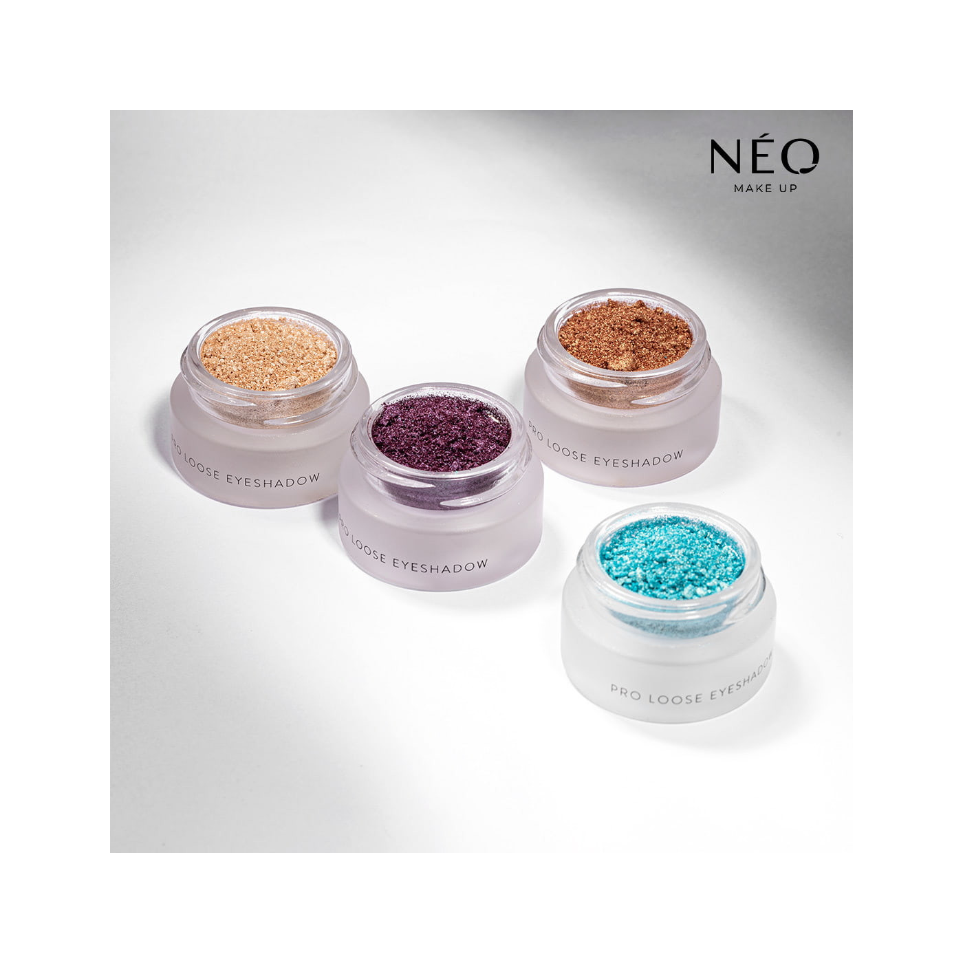 Perleťov&eacute; sypk&eacute; očn&iacute; st&iacute;ny: #11