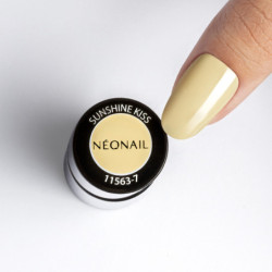 Sunshine Kiss &ndash; žlut&yacute; UV gel lak pro z&aacute;řivou manik&uacute;ru