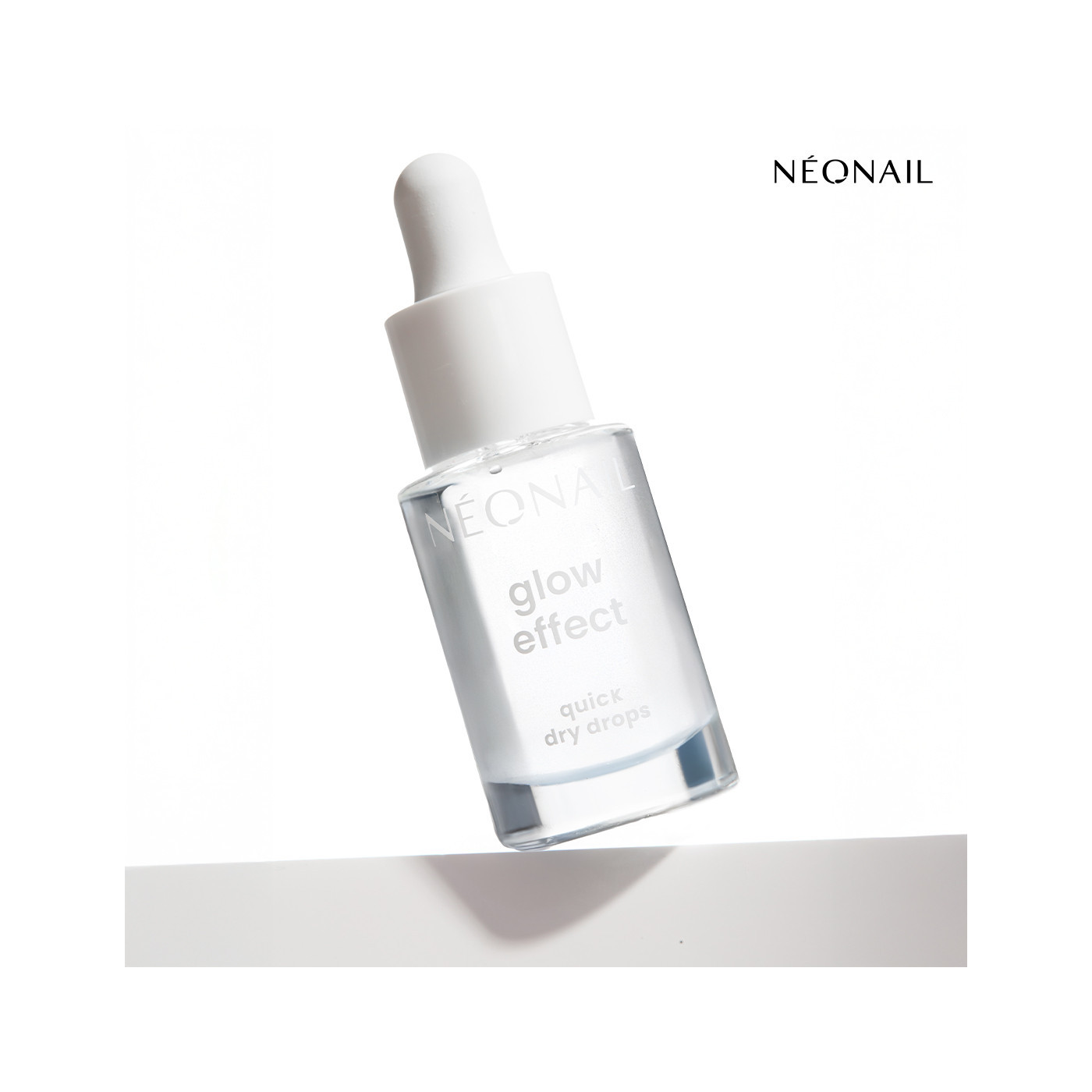 Př&iacute;pravek Glow Effect Quick Dry Drops