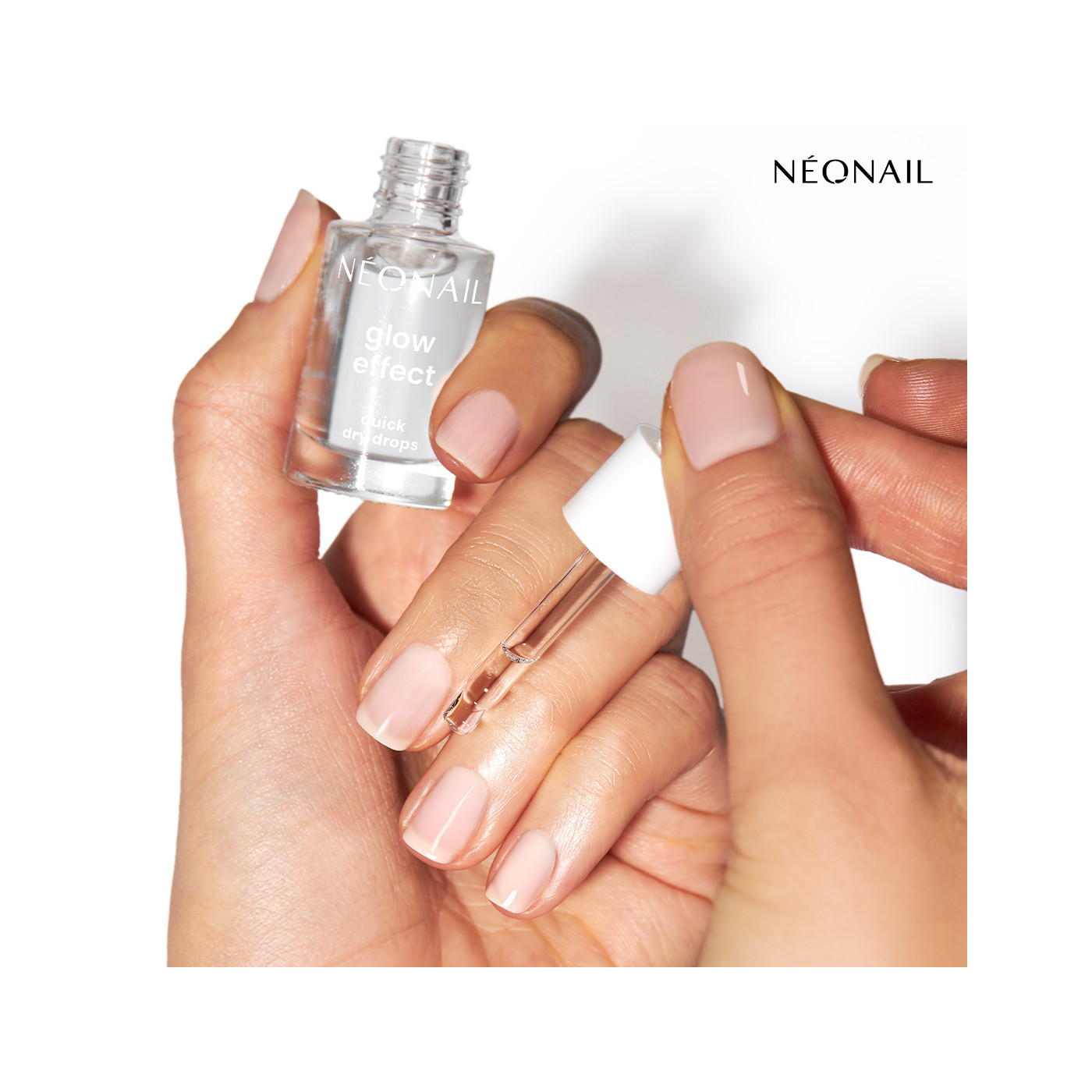 Př&iacute;pravek Glow Effect Quick Dry Drops