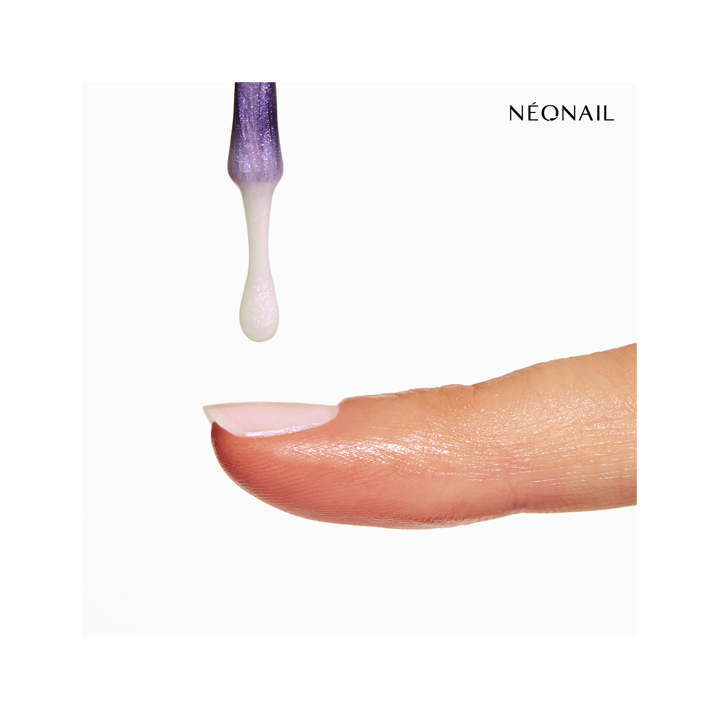 Rich Care Overnight Nail Mask &ndash; perleťov&yacute; holografick&yacute; efekt