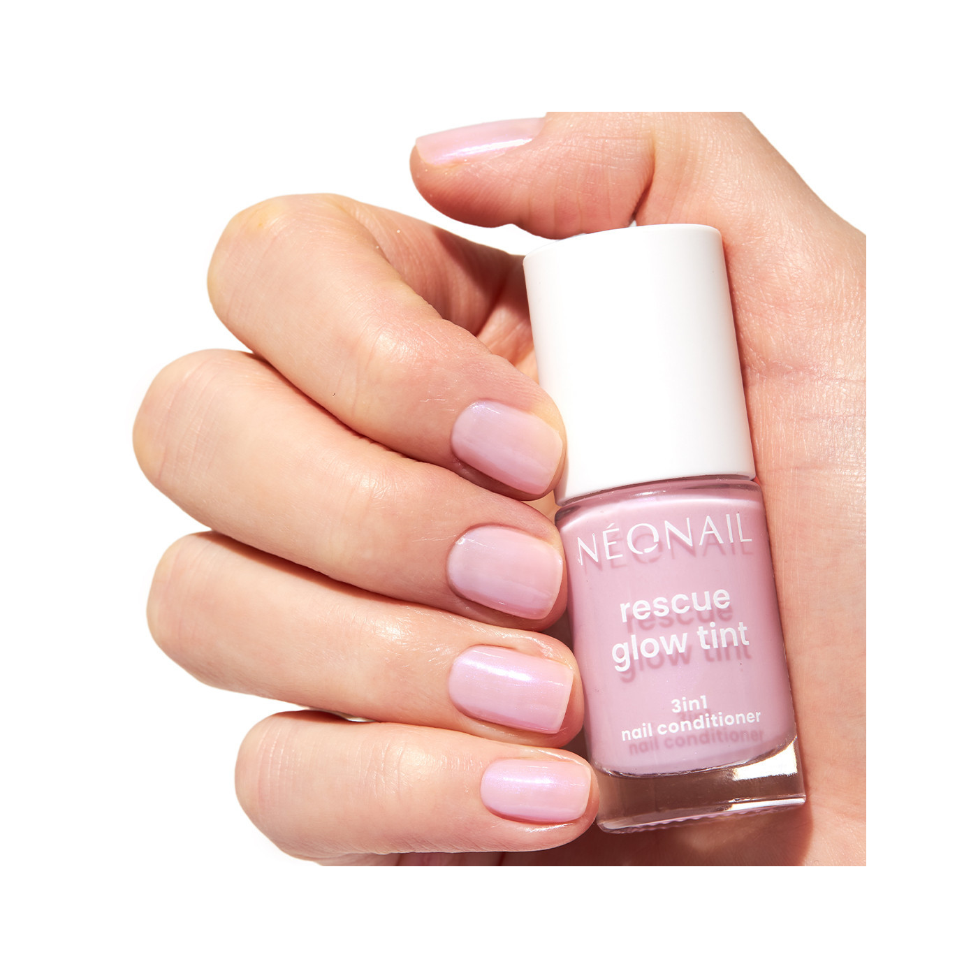 Rescue Glow Tint 3‑in‑1 Nail Conditioner Glitter Violet &ndash; třpytiv&yacute; fialov&yacute; efekt