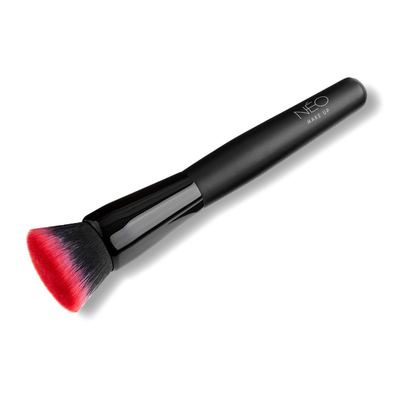 02 Štětec na podklad Flat Top - Foundation Brush Flat Top 02 02 Štětec na podklad Flat Top - Foundation Brush Flat Top 02