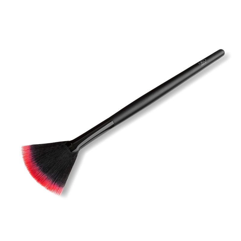 08 Štětec vějíř - Fan Brush 08 08 Štětec vějíř - Fan Brush 08