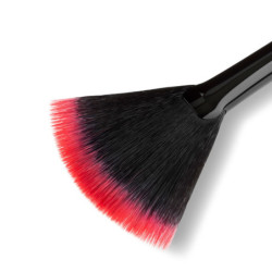 08 Štětec vějíř - Fan Brush 08 08 Štětec vějíř - Fan Brush 08