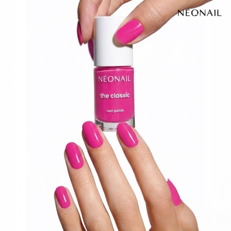 Růžov&yacute; klasick&yacute; lak Neon Magenta 10 &ndash; neonov&aacute; s&iacute;la manik&uacute;ry