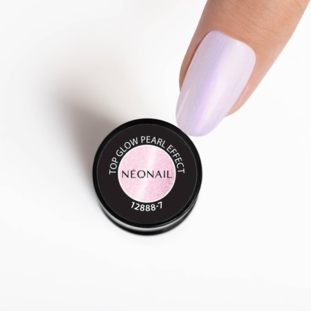 Fialov&yacute; top coat na UV gel lak Pearl Top &ndash; perleťov&aacute; manik&uacute;ra s dlouhotrvaj&iacute;c&iacute;m efektem