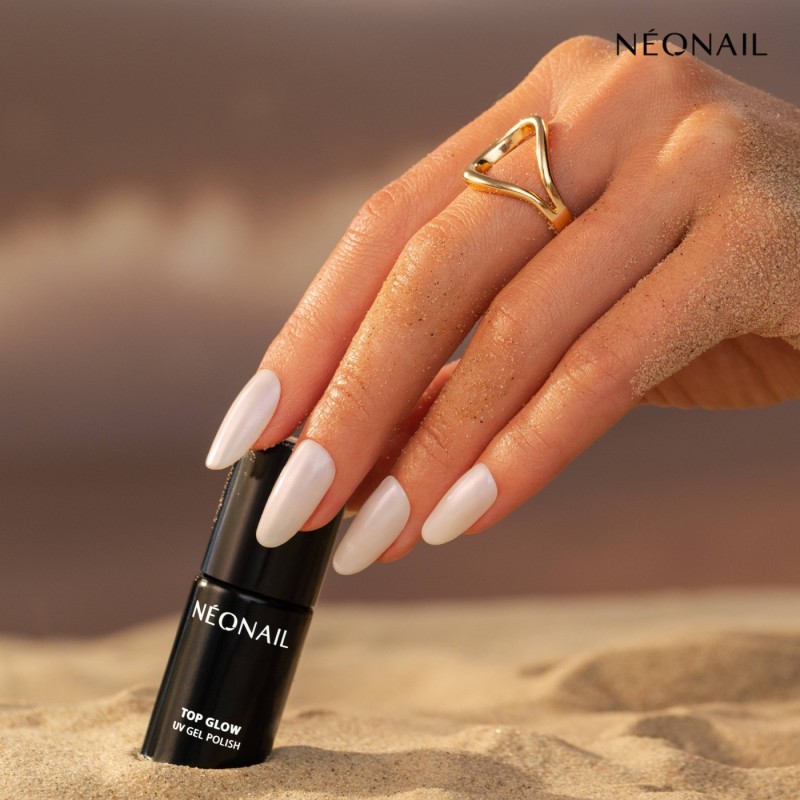 Fialový top coat na UV gel lak Pearl Top – perleťová manikúra s dlouhotrvajícím efektem Fialový top coat na UV gel lak Pearl Top – perleťová manikúra s dlouhotrvajícím efektem