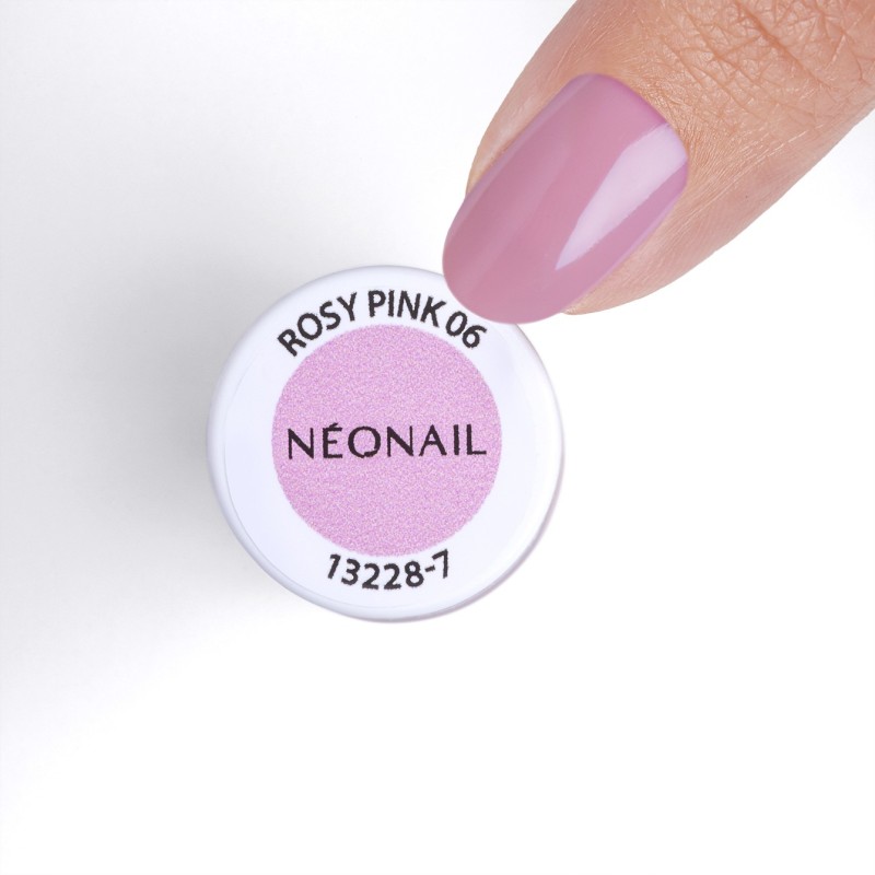 Růžov&yacute; klasick&yacute; lak Rosy Pink 06 &ndash; romantick&aacute; stylizace