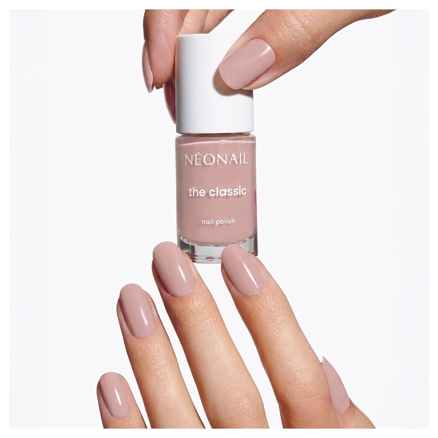 Světle béžový klasický lak Light Beige 07 – nude romantika Světle béžový klasický lak Light Beige 07 – nude romantika