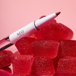 Tužka na rty a lesk na rty 2v1 01: Bold Red | NEO MAKE UP Tužka na rty a lesk na rty 2v1 01: Bold Red | NEO MAKE UP