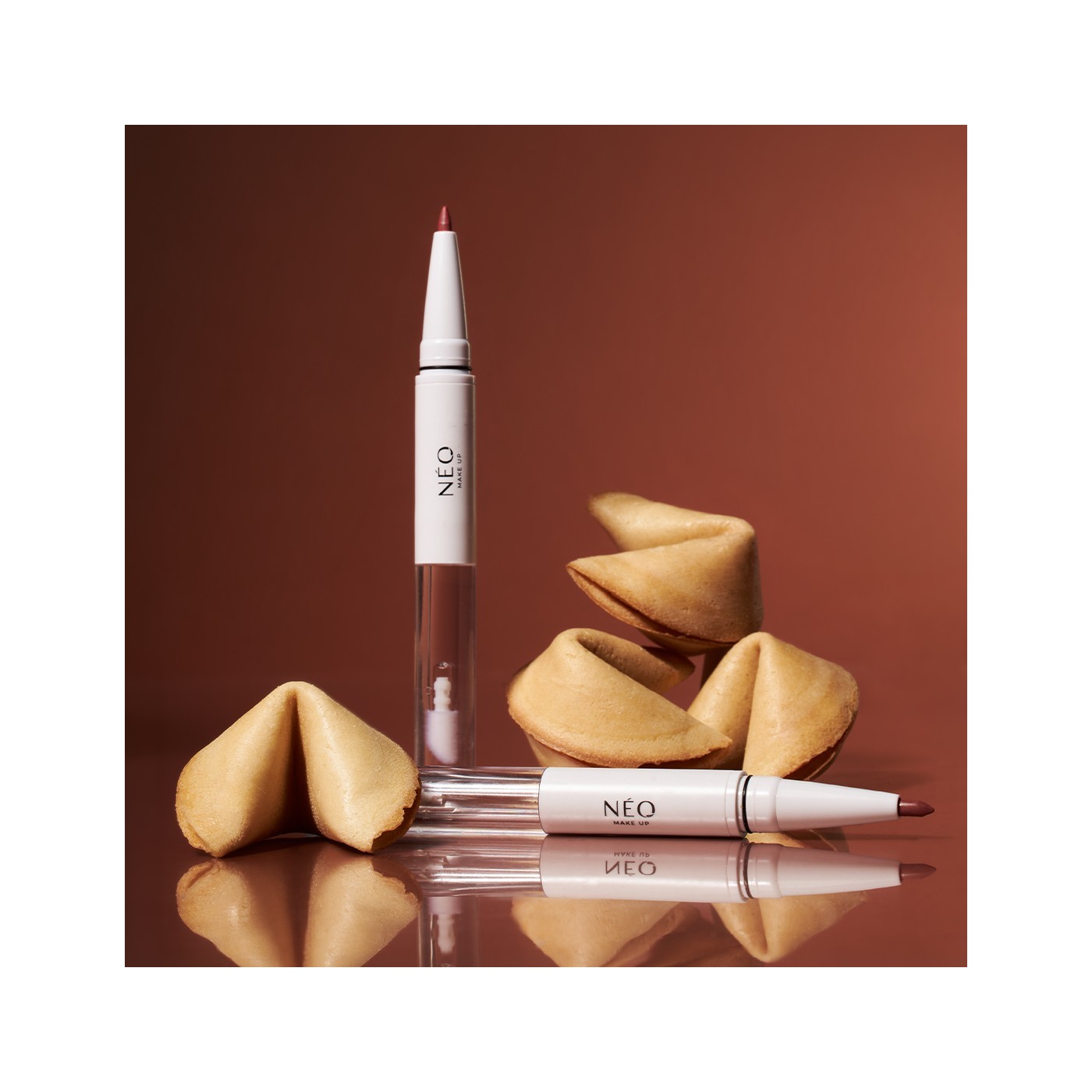 Tužka na rty a lesk na rty 2v1 04: Peach Cashmere | NEO MAKE UP