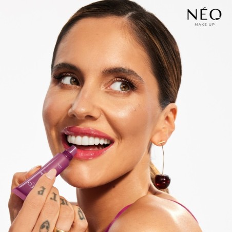 Červen&yacute; peptidov&yacute; balz&aacute;m na rty 03: Cherry | NEO MAKE UP
