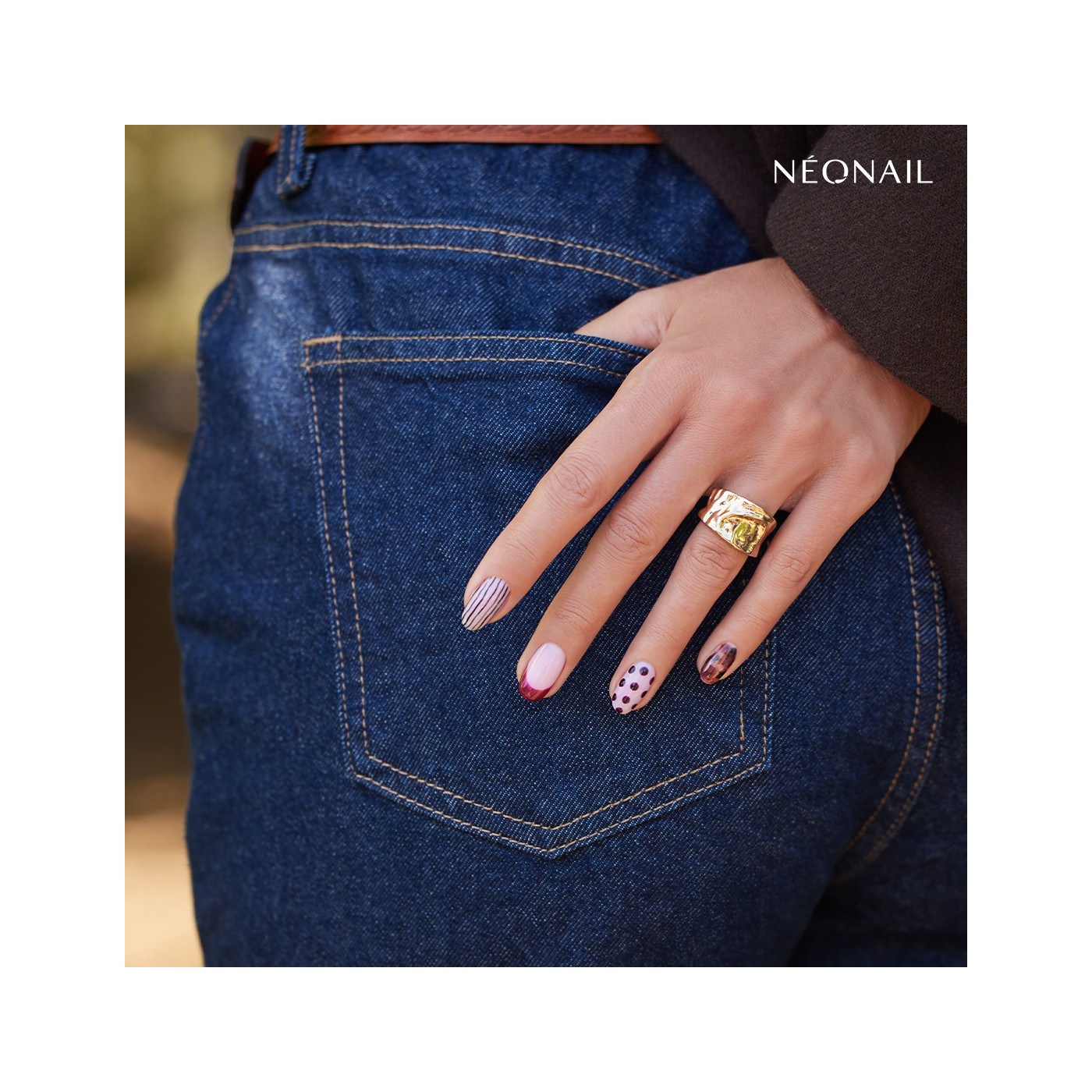Gelový lak Red Obsession 7,2 ml – klasika nehtového stylingu | NEONAIL Gelový lak Red Obsession 7,2 ml – klasika nehtového stylingu | NEONAIL