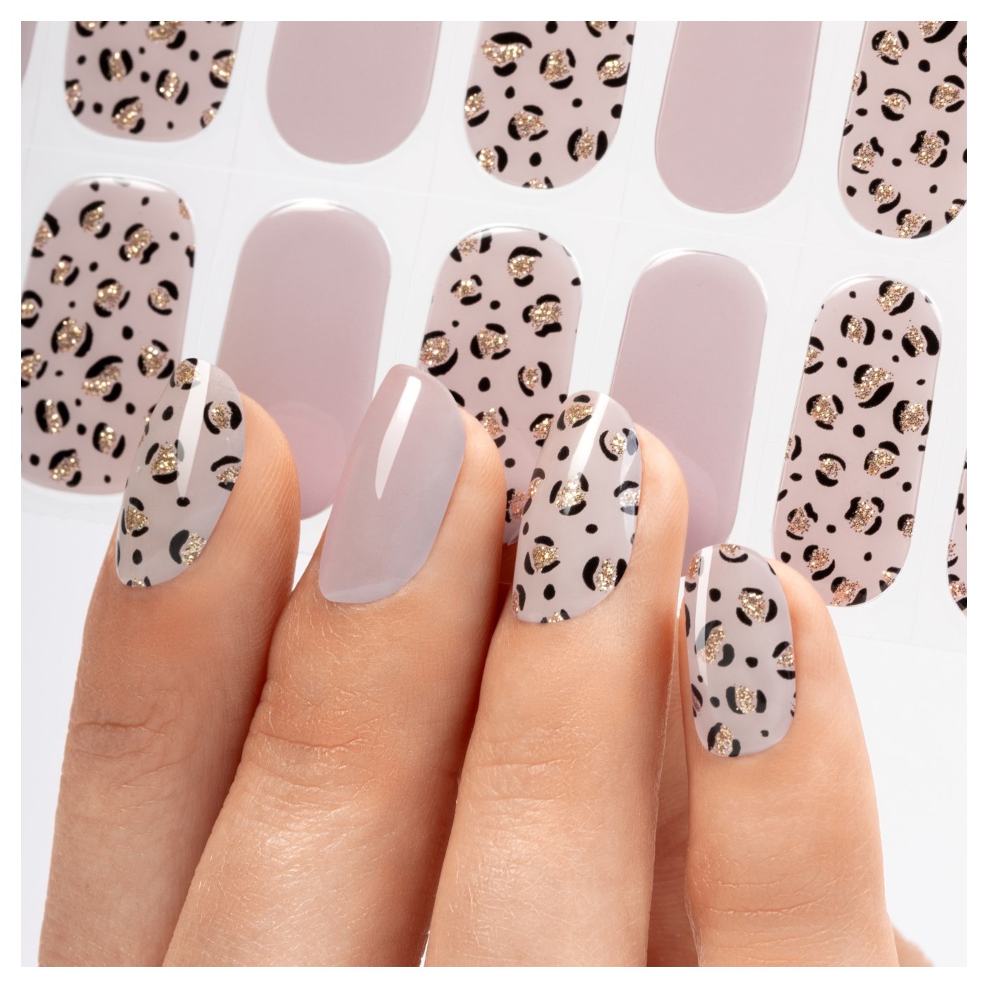 Gel laky v nálepce GEL STICKERS EASY ON M04 | NEONAIL Gel laky v nálepce GEL STICKERS EASY ON M04 | NEONAIL