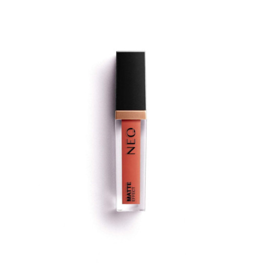 11 Matná pomáda na rty tekutá Matte Effect Lipstick Camelia